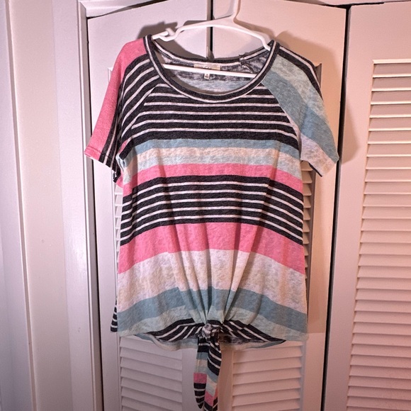 ANDREE BY UNIT Tops - ANDREE BY UNIT Multicolor Striped Tie-Front Tee